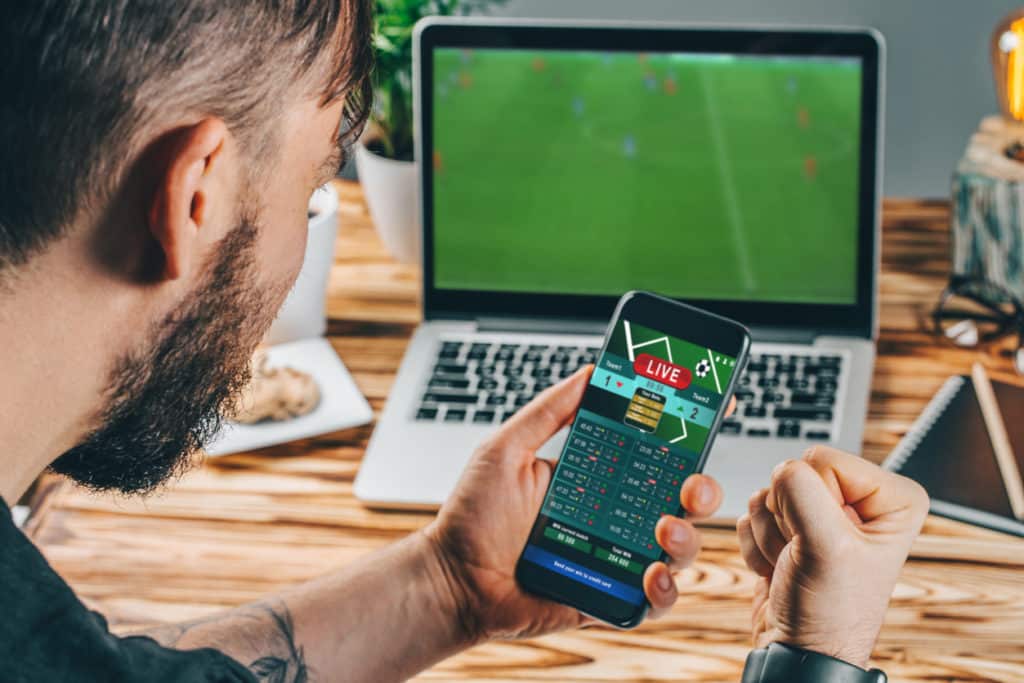 Live updates of matches and scores on platforms like Google is an increasingly growing alternative for people who can’t watch the game.